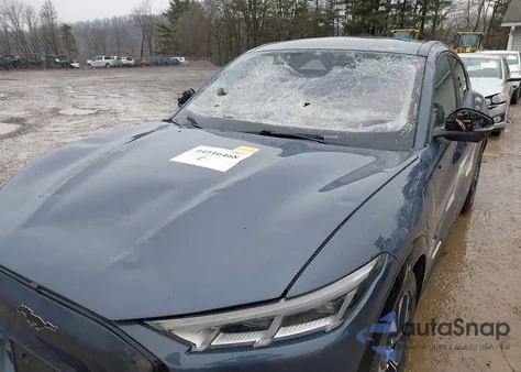 2021 Ford Mustang Mach-E Premium z USA, uszkodzony, nr VIN 3FMTK3SU2MMA38286